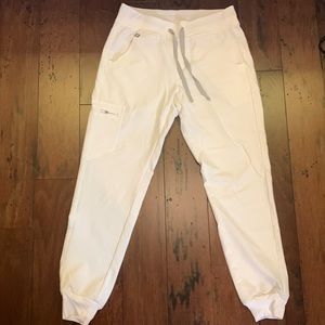Women’s White Scrub Pants Figs Technical Collection Size S